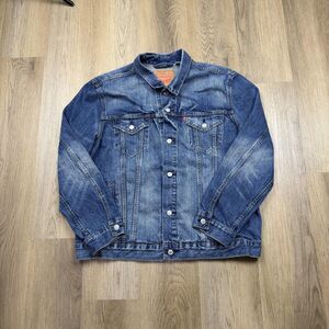 Levi's Jacket Mens XL Blue Denim Button Front Classic Trucker Jean Coat Casual